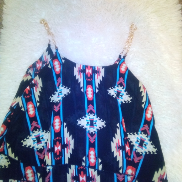 Abstract Southwestern Gold Chain Strap Crop Top Sz Small - Picture 3 of 9